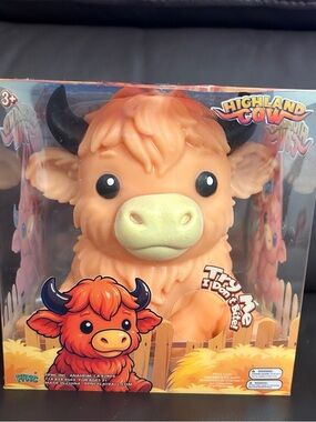 Highland Cow Squish Fidget Toy NEW